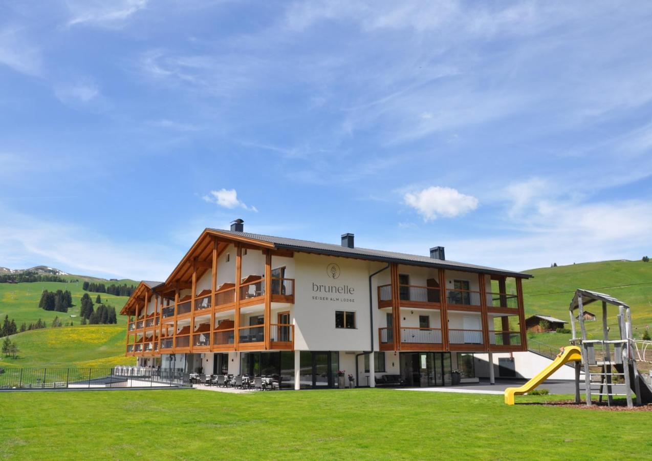 Brunelle Seiser Alm Lodge Bagian luar foto