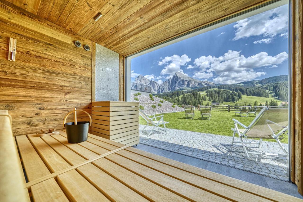 Brunelle Seiser Alm Lodge Bagian luar foto
